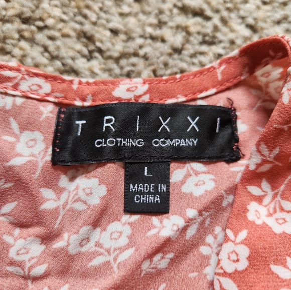 LIKE NEW Trixxi Floral Long Sleeve Wrap Dress - Picture 7 of 9